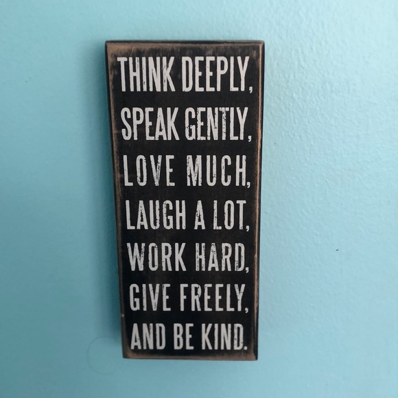 Box Sign - Picture 2 of 2